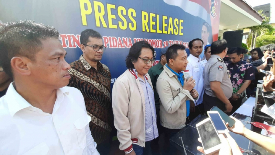 17 Artis Dukung Polda Jatim Rilis Pengungkapan Kasus Hak Cipta